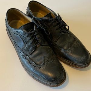Frye James Wingtips Distressed Leather